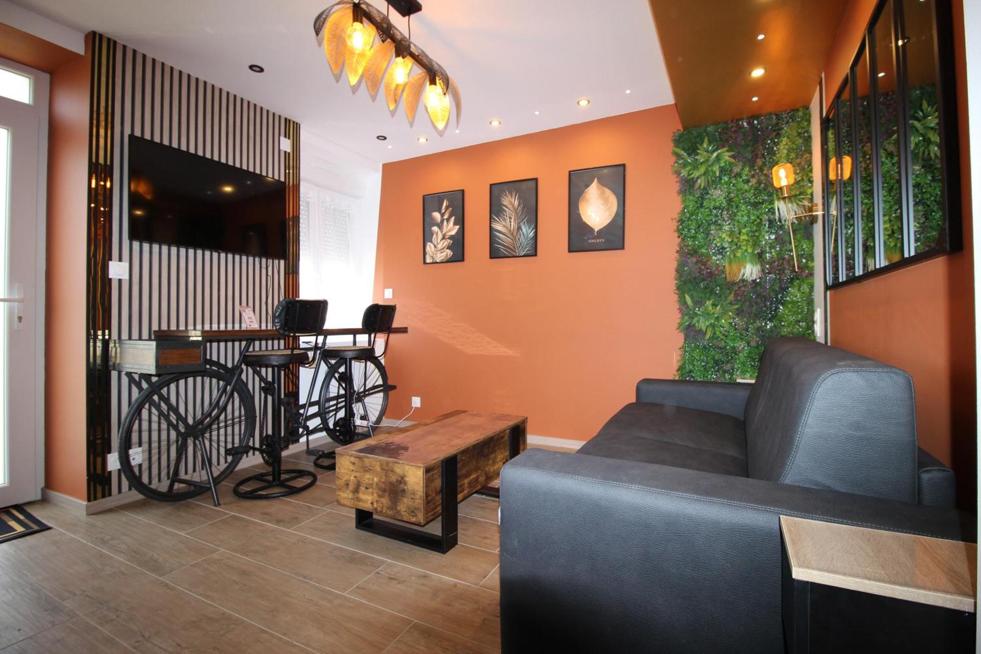 Luxury Studio, Rez De Chaussee, Parking Prive Video Surveillance, Canape Haute Qualite Convertible Couchage 2 Personnes, Centre Ville Proche, Restaurant, Boulangerie 2 Minutes A Pied, Terrasse - 800Metre Carre De Terrain - Gere Par Presta-Zen'Service Verdun Zewnętrze zdjęcie